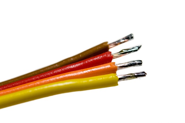 cryostat wiring